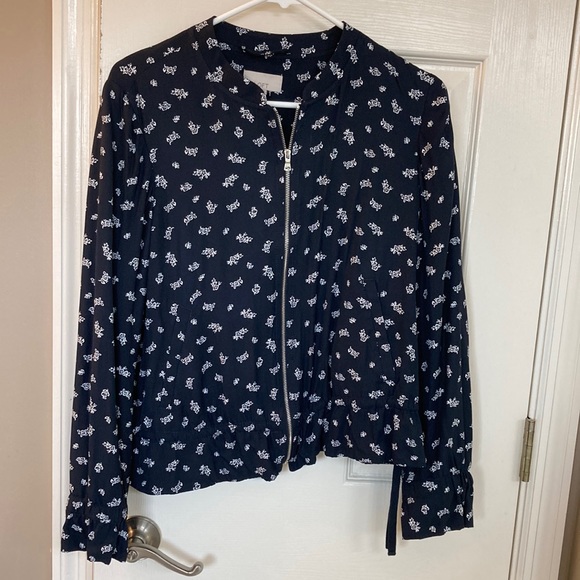 LOFT Jackets & Blazers - Loft blue jacket NWT navy blue lightweight lined silver zipper pockets tie waist